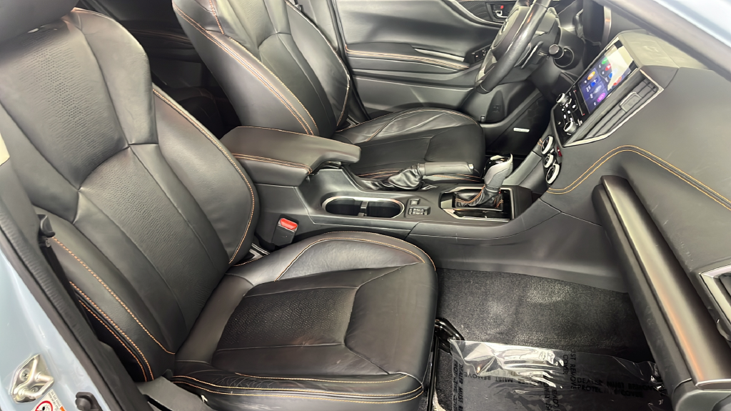 Used 2019 Khaki Subaru 2.0i Limited image 22