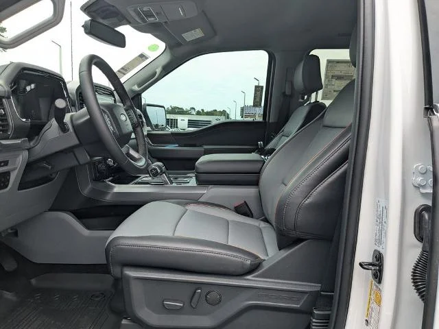 New 2026 Oxford White Ford Lariat image 50