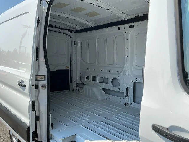 Used 2025 White Ford Base image 9