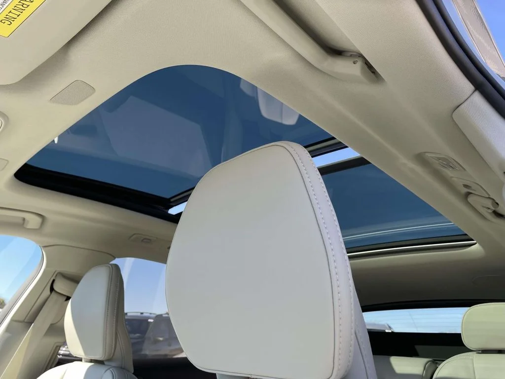 2026 Volvo XC60 Ultra - Photo 10