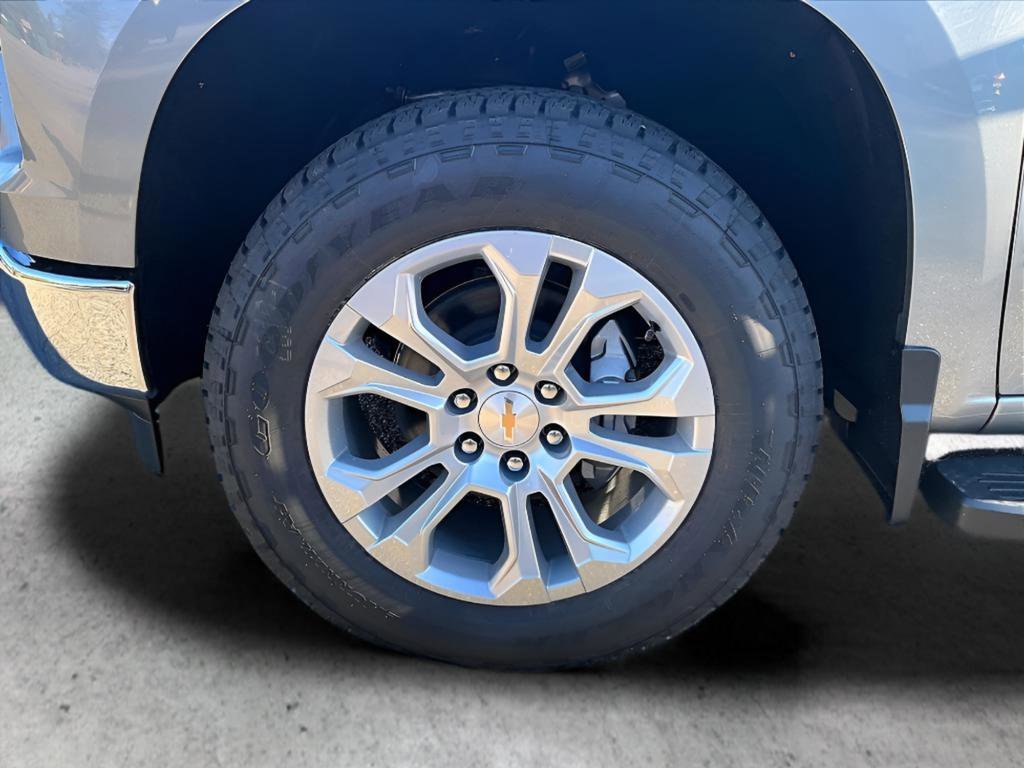 New 2026 Chevrolet Silverado 1500 LTZ 4D Crew Cab