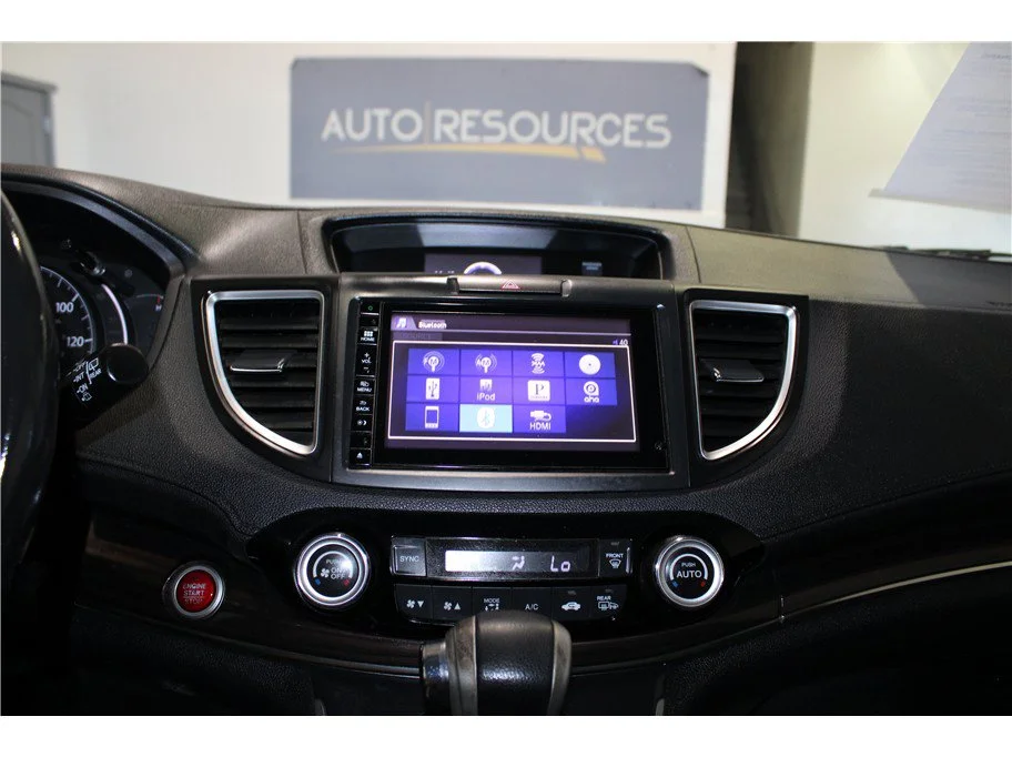 Used 2016 Burgundy Honda EX-L image 32