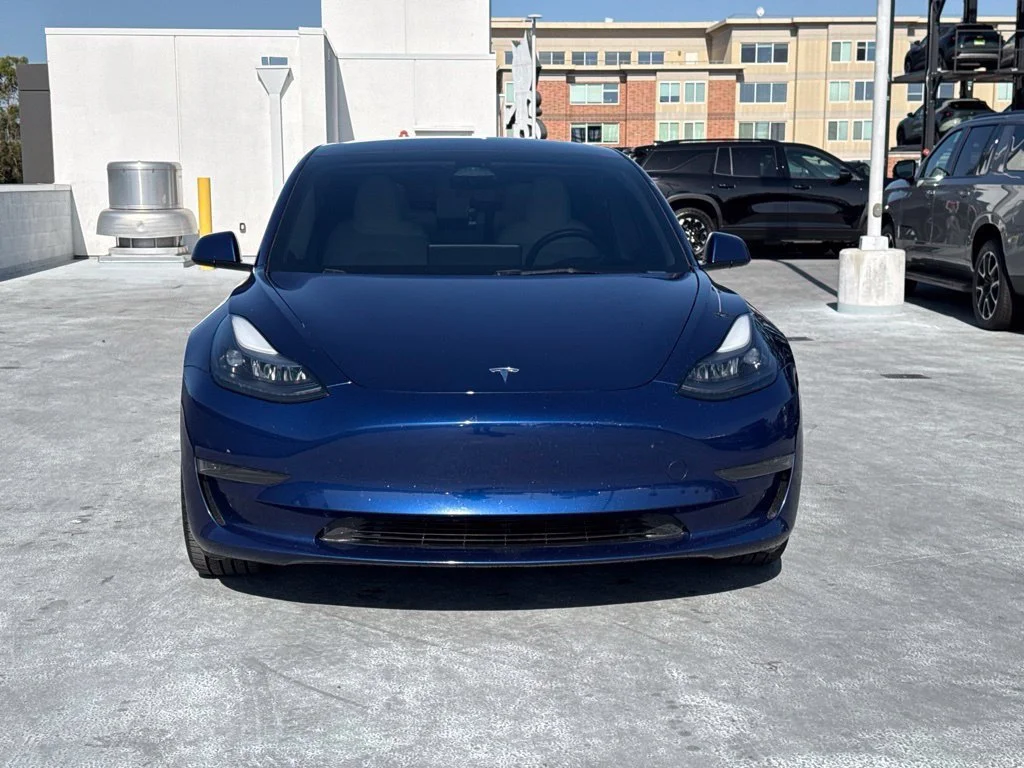 Used 2023  Tesla 4DR RWD image 2