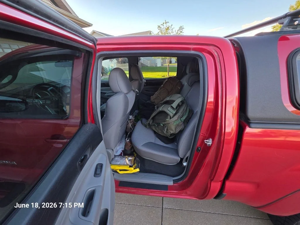 Used 2015 Red Toyota Base image 25