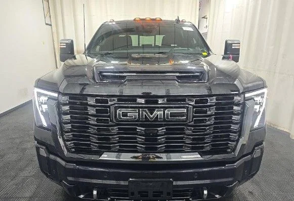 Used 2024 Gray GMC Denali Ultimate image 2