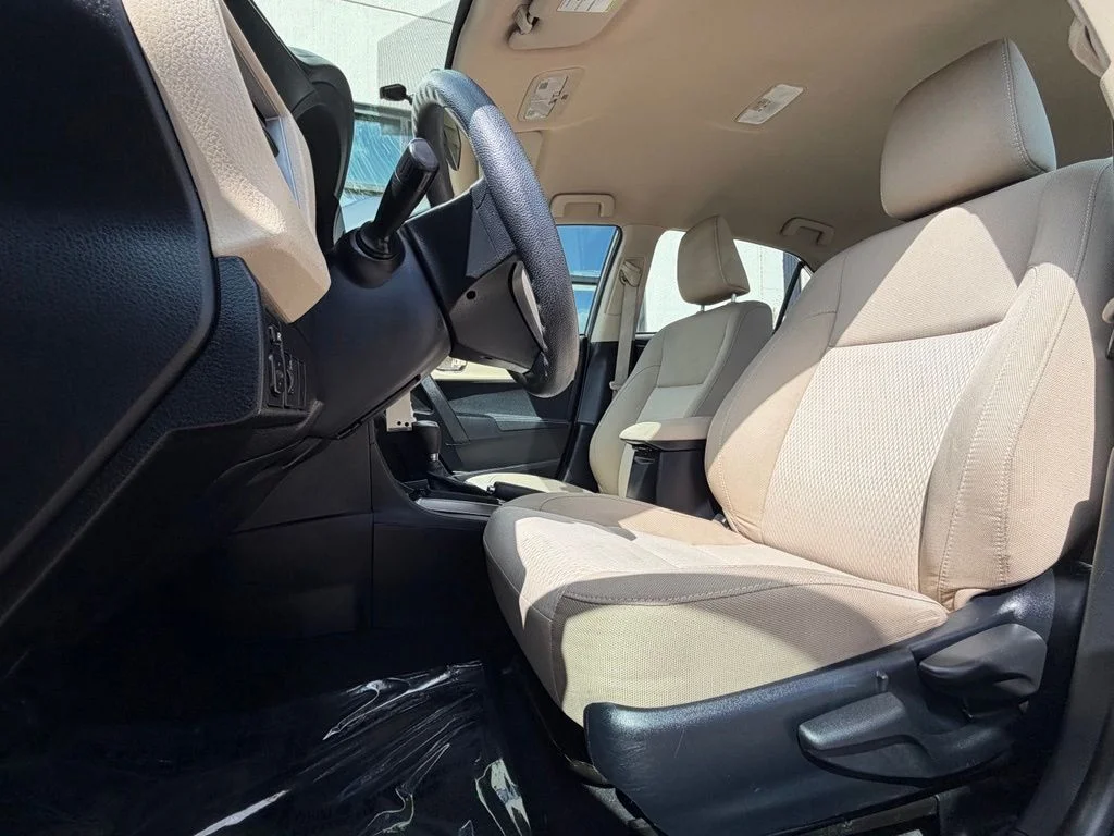 Used 2016 Brown Toyota LE image 10