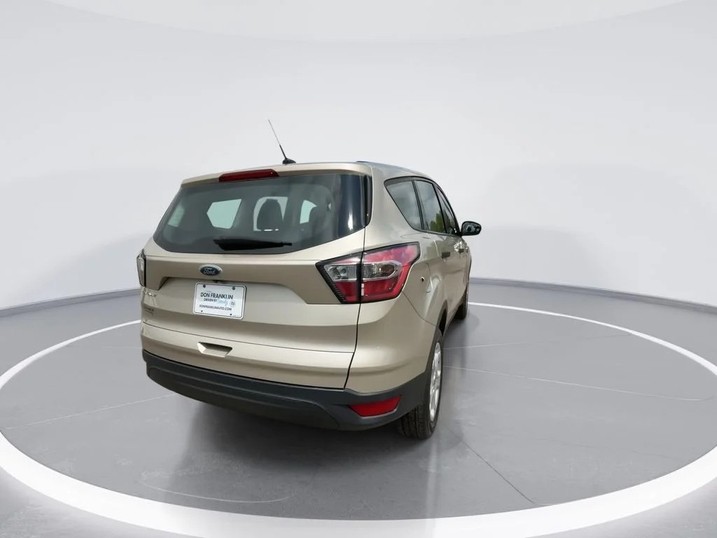 Used 2017 Gold Ford S image 8