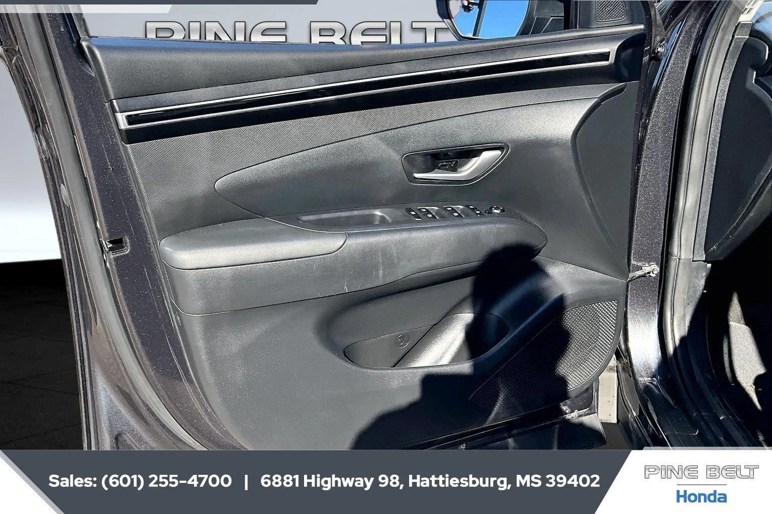 Used 2023 Portofino Gray Hyundai SEL image 16