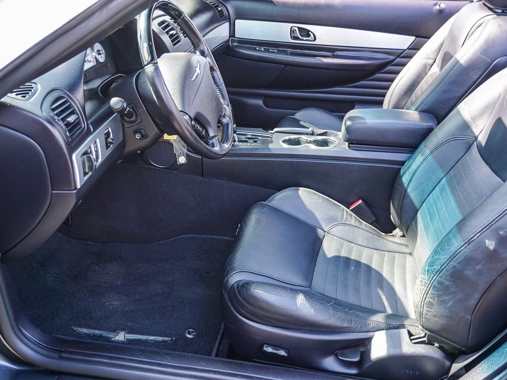 Used 2003 Gray Ford Base image 17