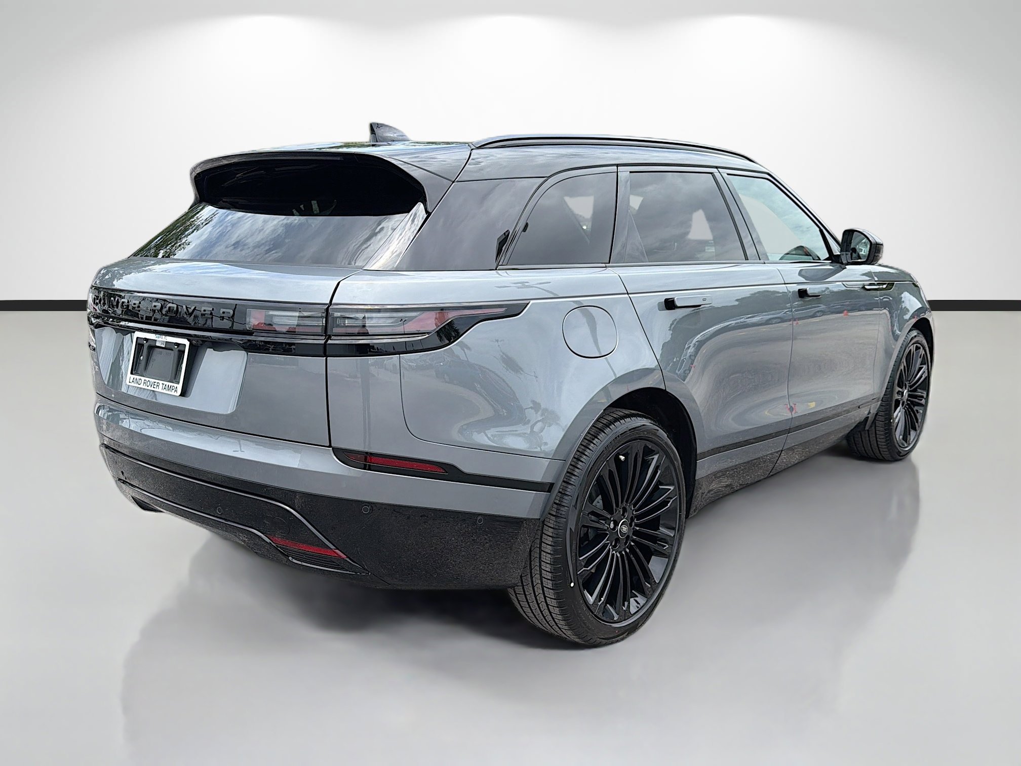 New 2026 Zadar Grey Land Rover Belgravia Edition image 5