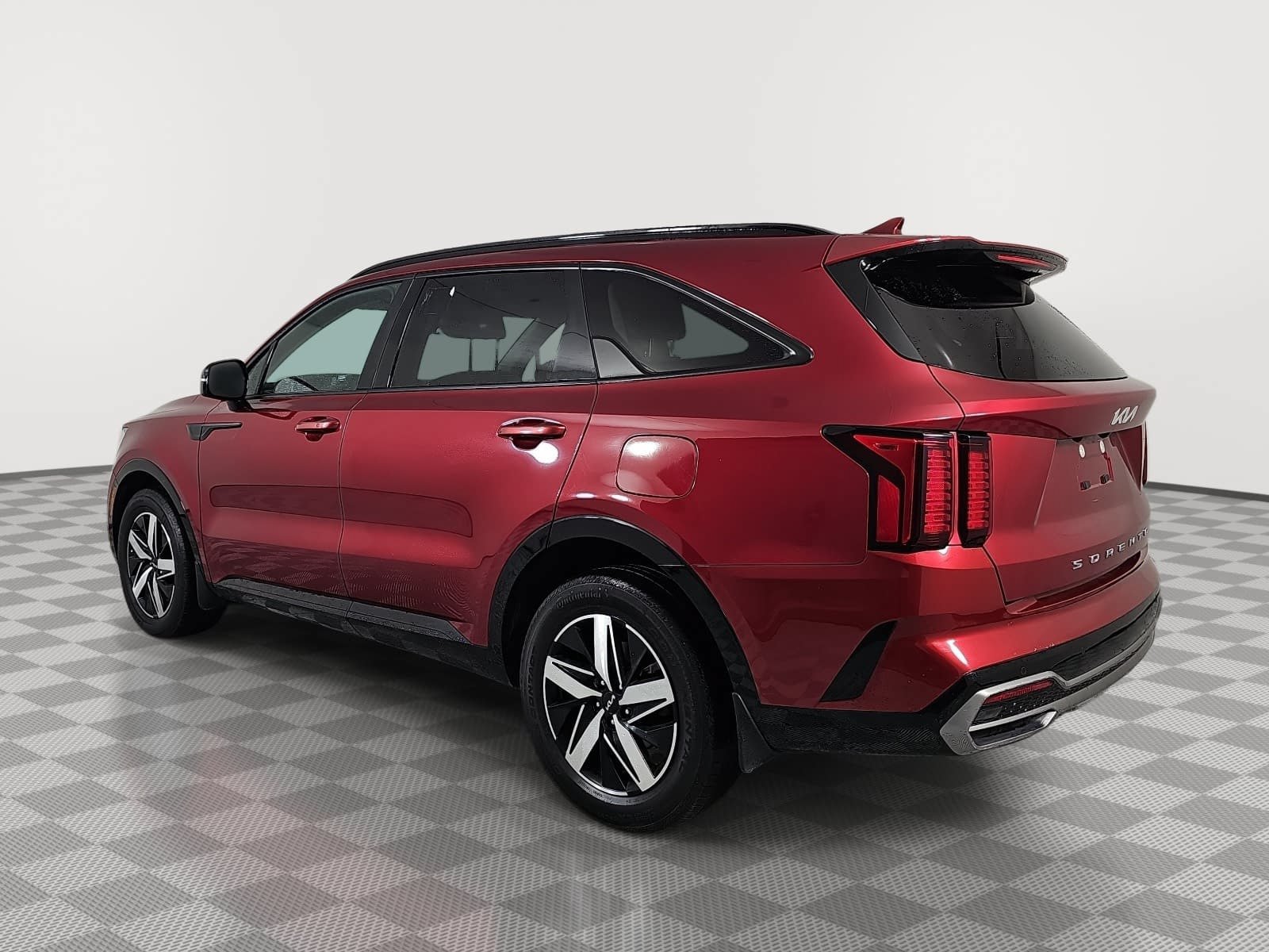 Used 2022 Red Kia EX image 6