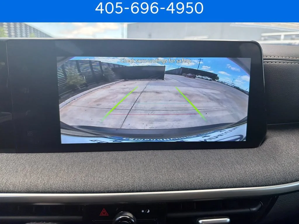 Pre-Owned 2026 Nissan Kicks SV