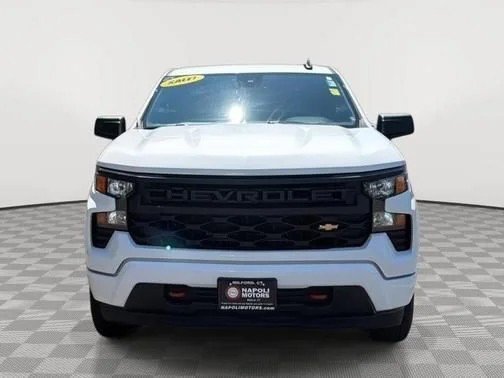 Used 2024 Summit White Chevrolet Custom image 7