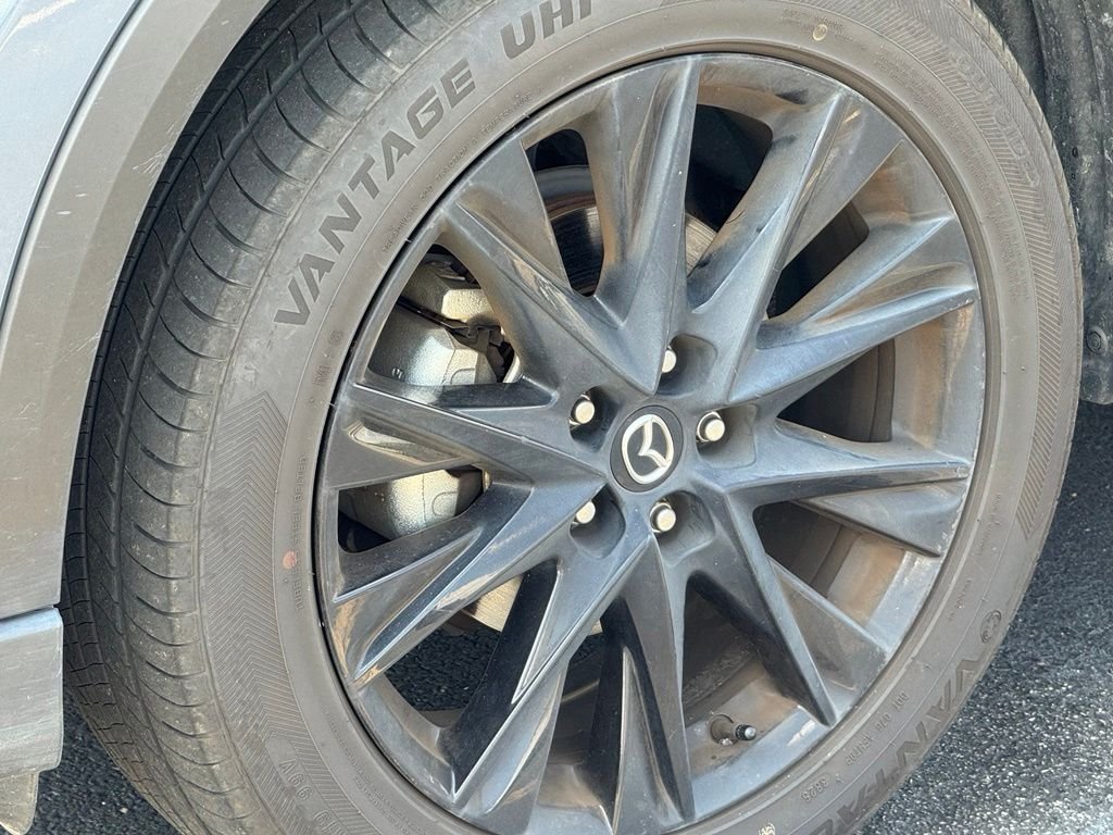 Used 2025 Gray Mazda 2.5 S Carbon Edition image 10