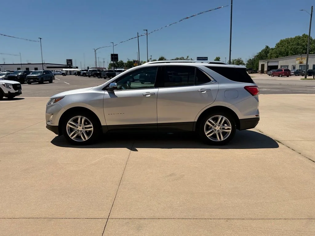 Used 2019 Silver Chevrolet Premier image 7