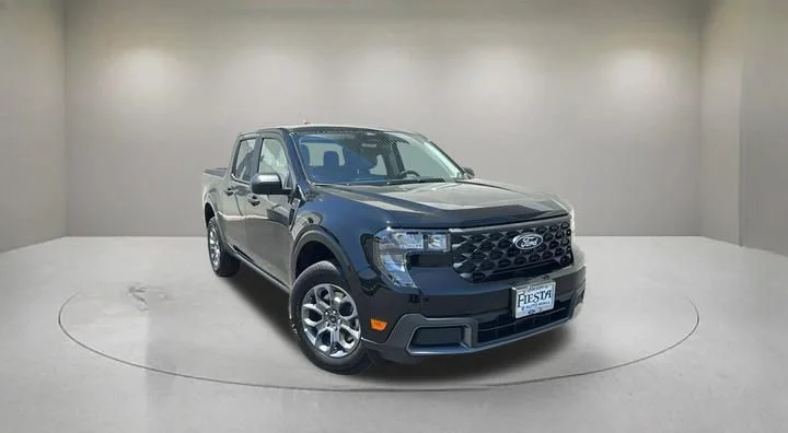 New 2026 Shadow Black Ford XLT image 1