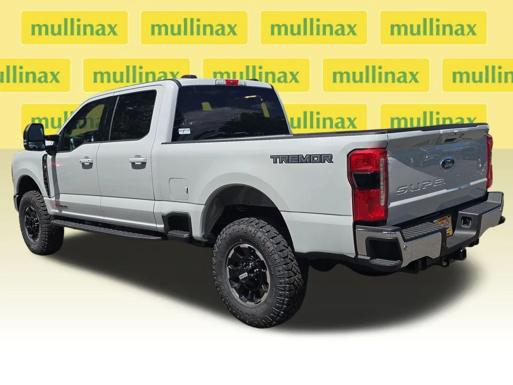 New 2026 White Ford XLT image 6