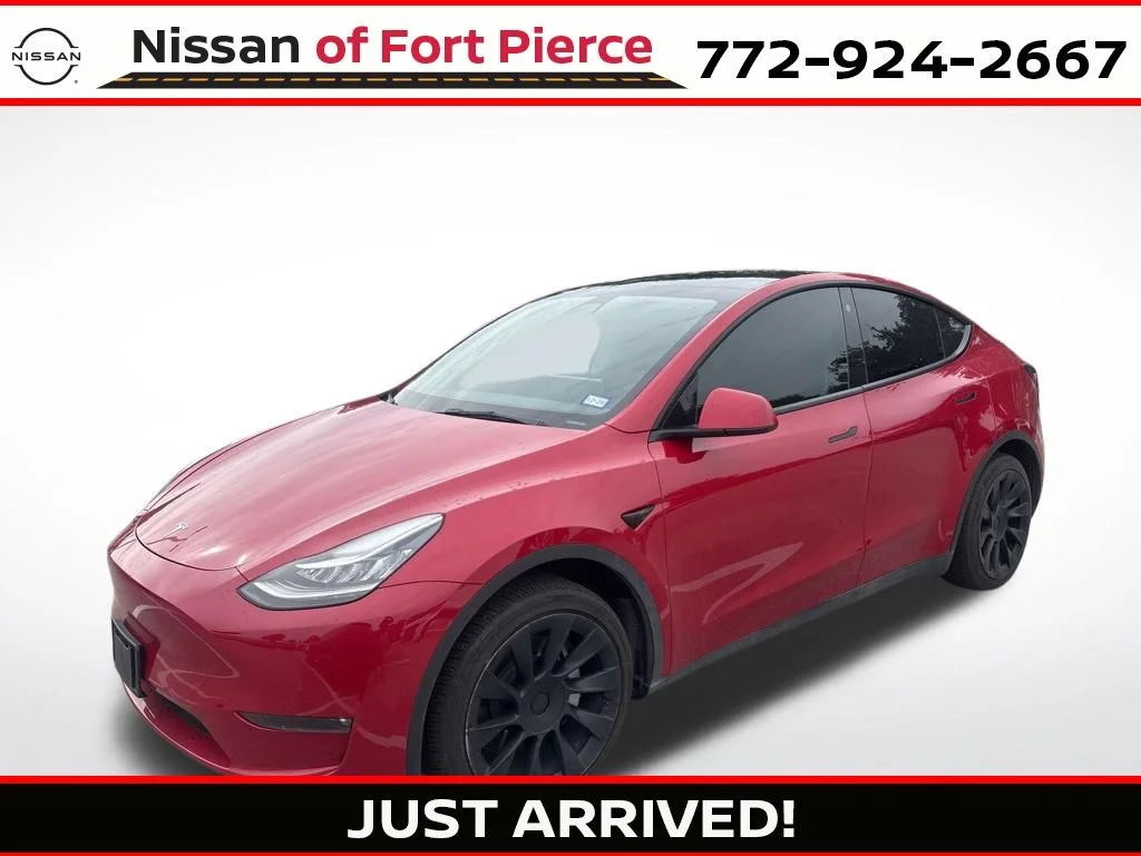2022 Tesla Model Y Long Range Dual Motor All-Wheel Drive's photo