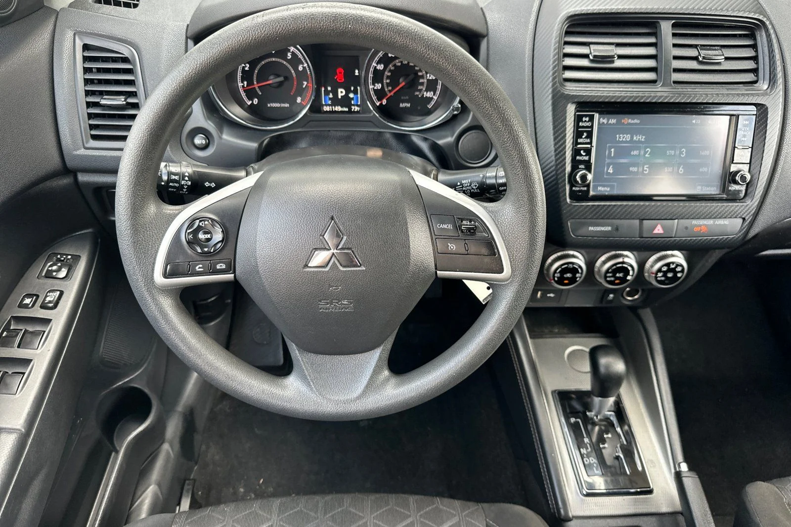 Used 2022  Mitsubishi 2.0 ES image 14