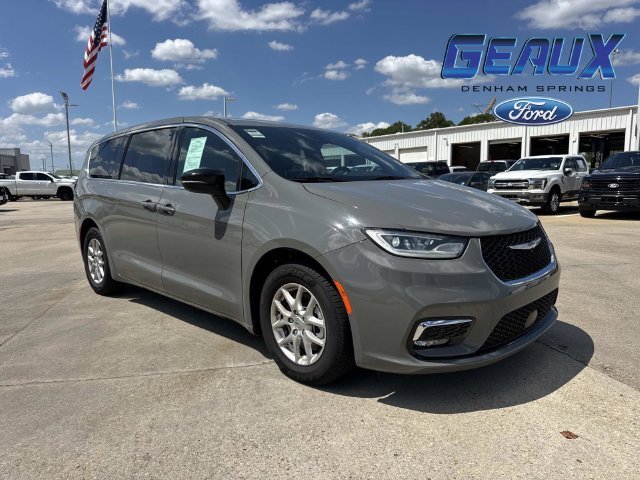2025 Chrysler Pacifica