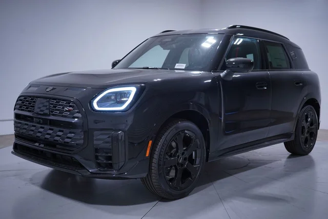 2027 MINI Countryman Iconic