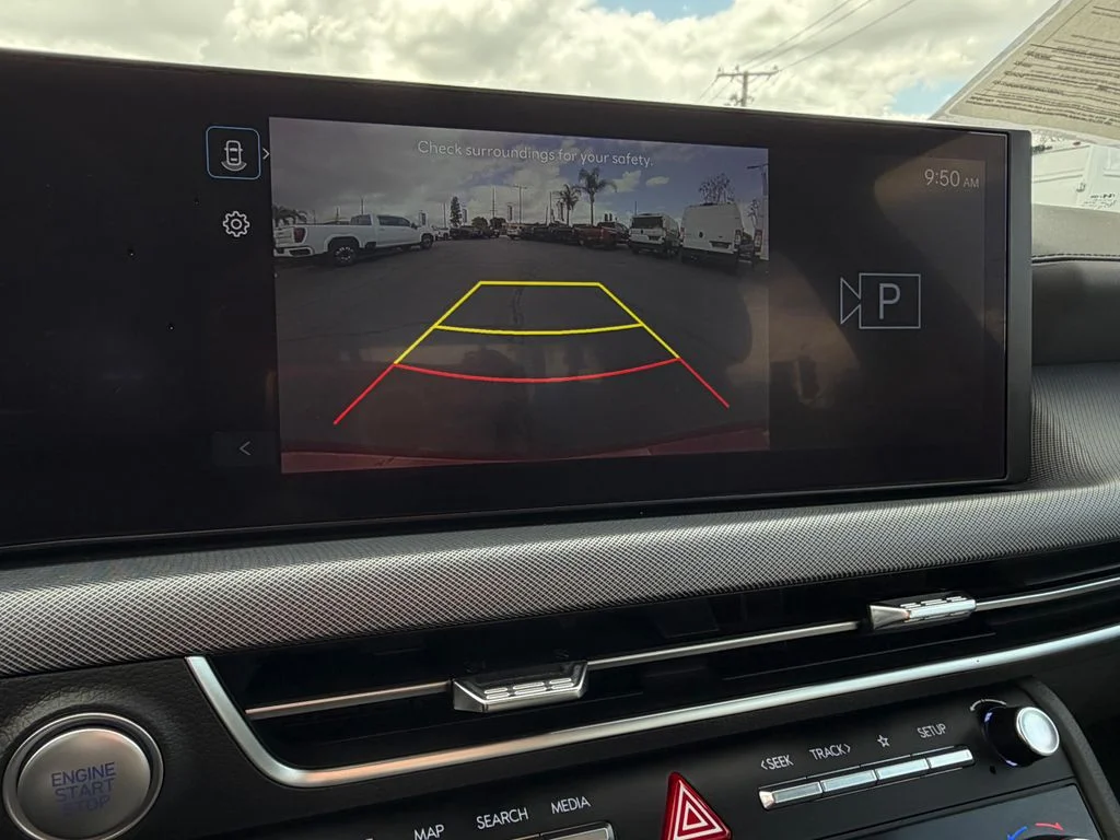 Used 2025 Red Hyundai SEL image 23