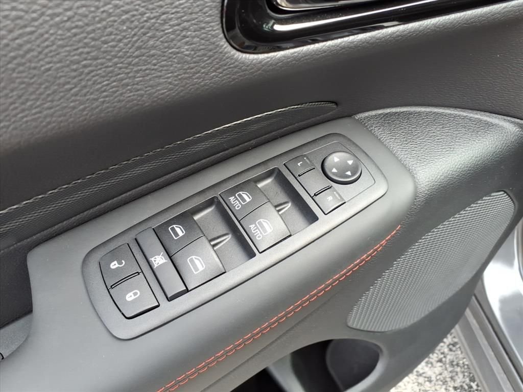 New 2026 Vapor Gray Exterior Paint Dodge GT Plus HEMI V8 image 7