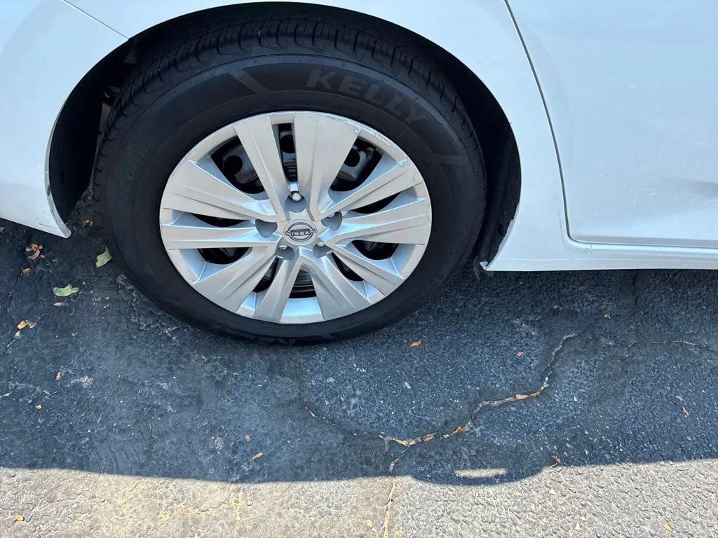 Used 2024 White Nissan S image 3