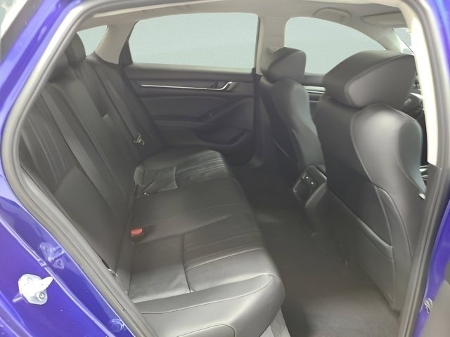 Used 2022 Still Night Pearl Honda Sport SE image 18