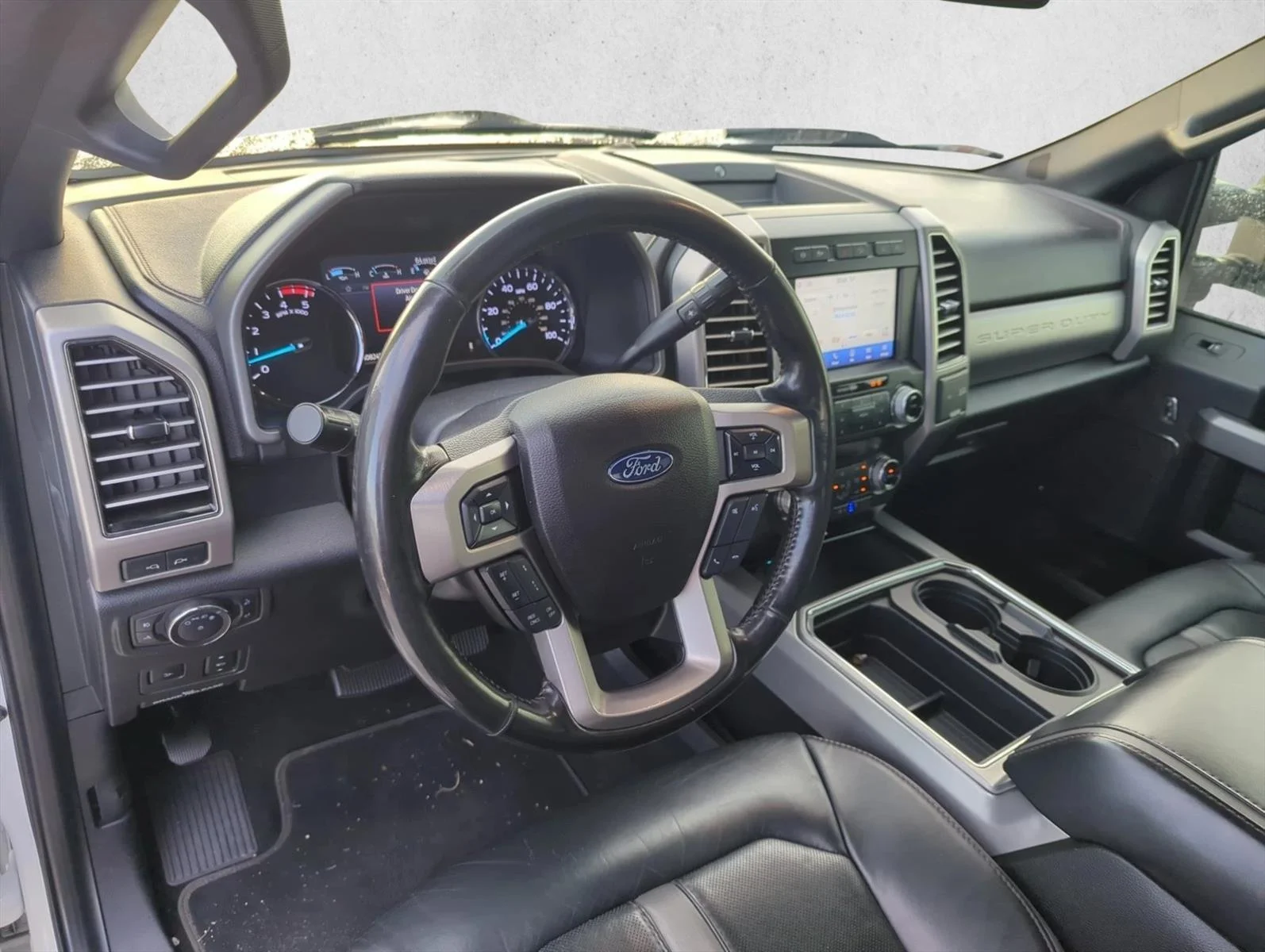 Used 2020 Star White Metallic Tri-Coat Ford Platinum image 9