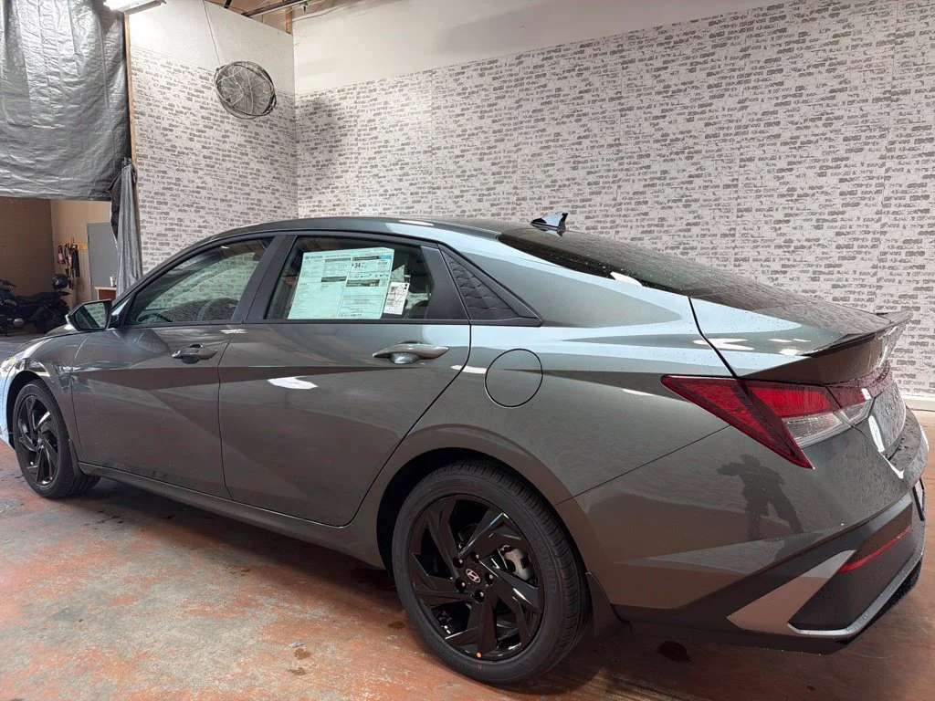 New 2026 Amazon Gray Hyundai SEL Sport Plus image 5
