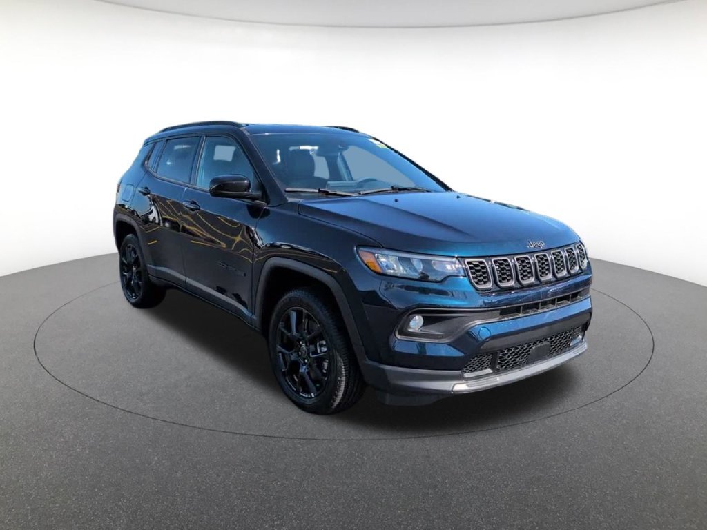 New 2026 Fathom Blue Pearl-Coat Exterior Paint Jeep Latitude image 3