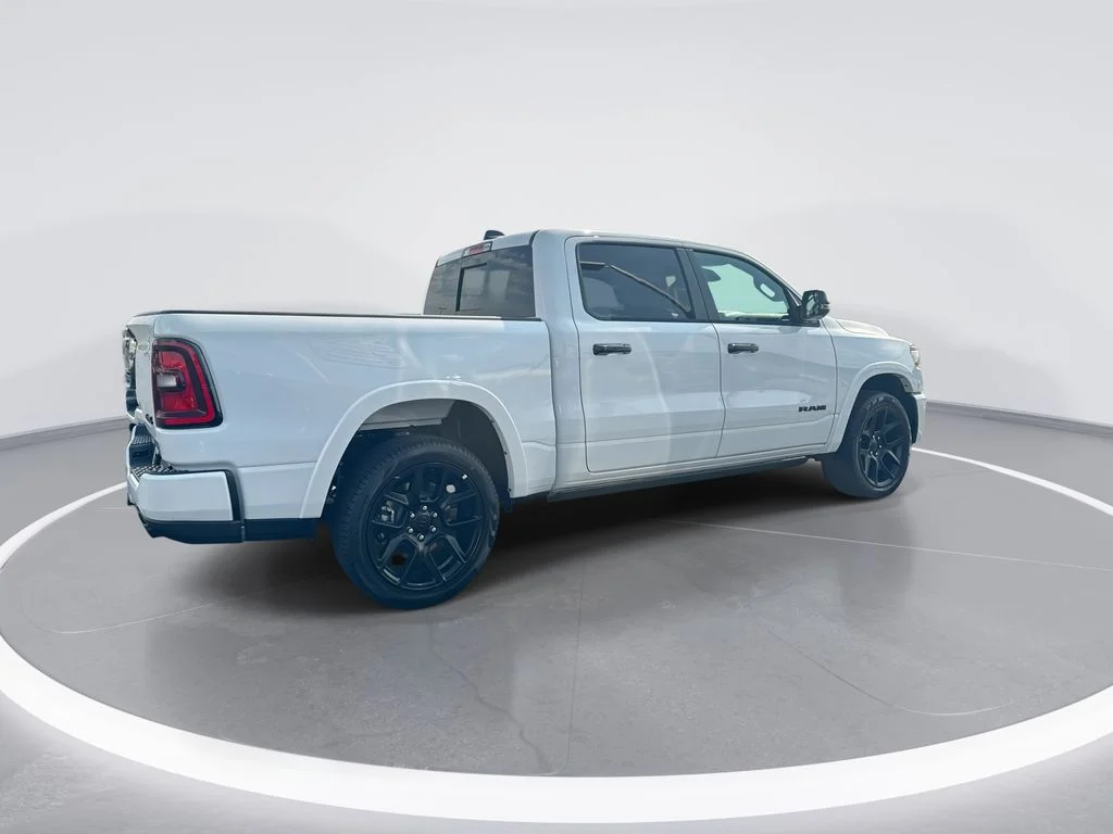 2026 RAM 1500 Laramie - Photo 9
