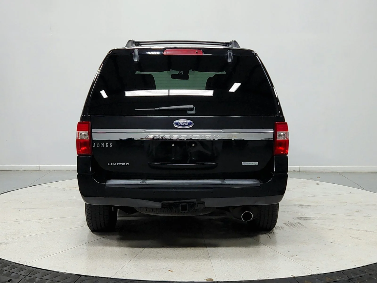 Used 2017 Black Ford Limited image 7