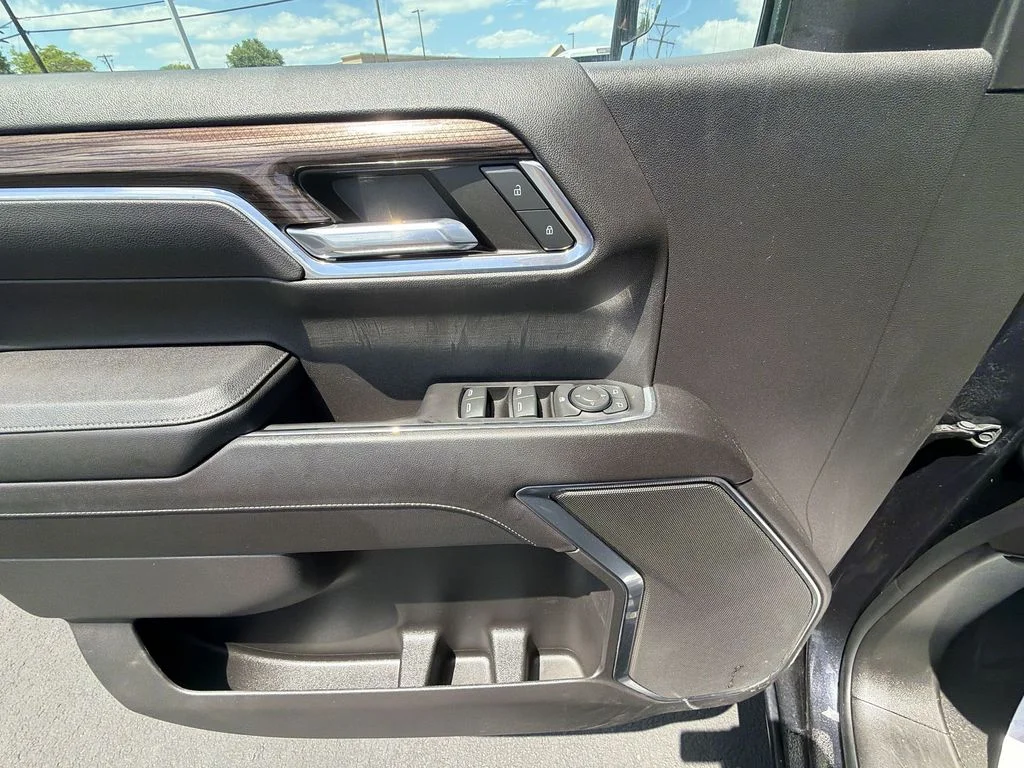Used 2023 Gray Chevrolet RST image 19