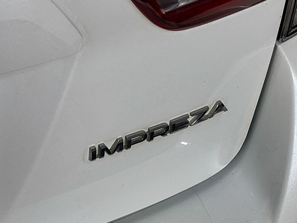 Used 2019 Crystal White Pearl Subaru 2.0i image 23