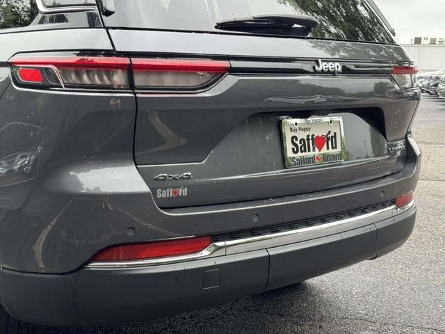 Used 2023 Gray Jeep Limited image 11
