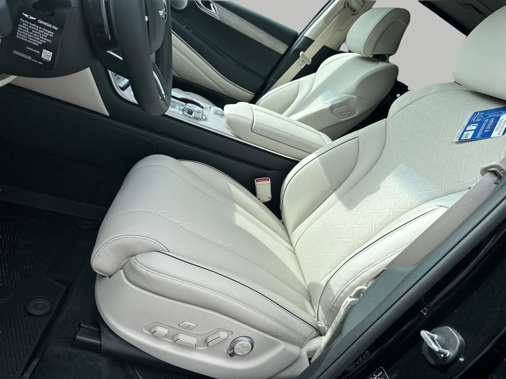 New 2026 Black Genesis 2.5T PRESTIGE image 9