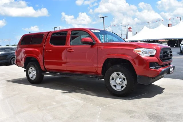 Used 2021 Red Toyota SR image 4