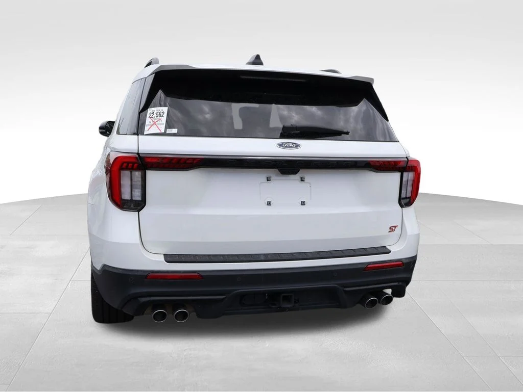 Used 2025 White Metallic Ford ST image 20