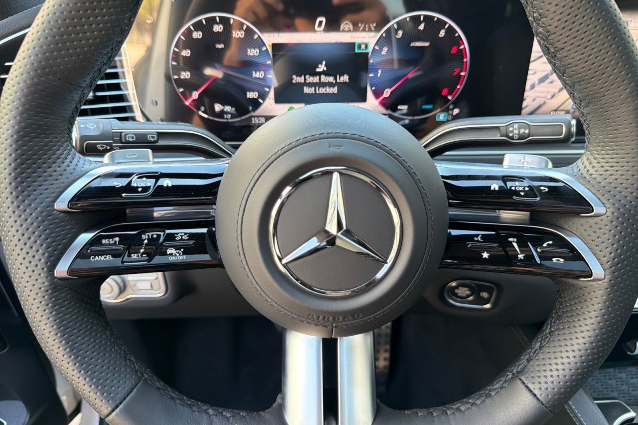 New 2026 Polar White Mercedes-Benz GLS 450 4MATIC® SUV image 24