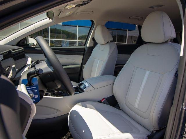 New 2026 Gray Hyundai SEL FWD image 8
