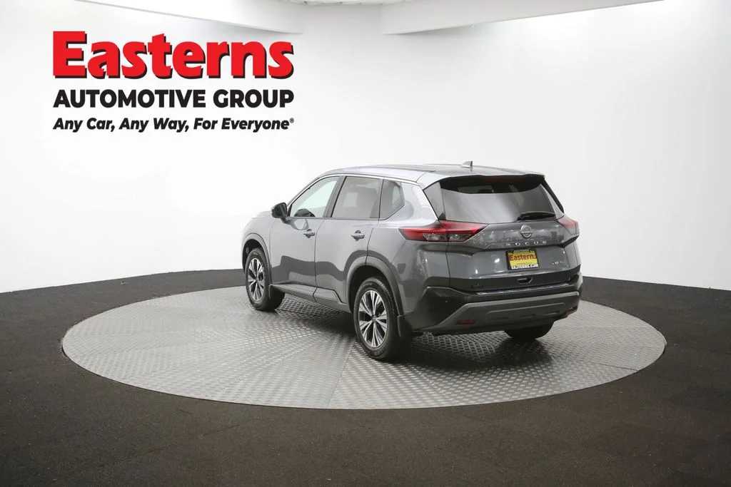 Used 2023 Gray Nissan SV image 64