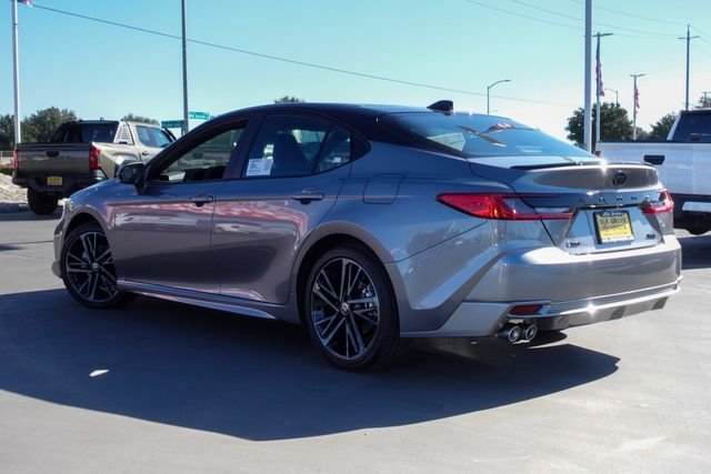 New 2026 Heavy Metal with Midnight Black Metallic roof <sup>1</sup> Toyota  XSE image 10