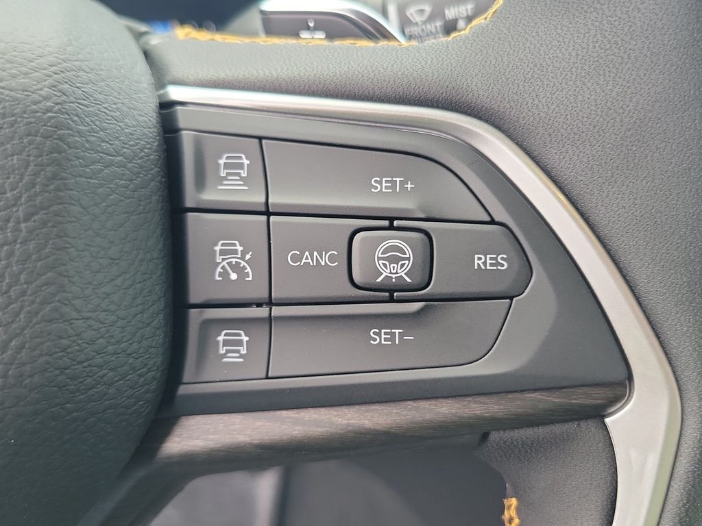 New 2026 Bright White Clearcoat Jeep  image 27