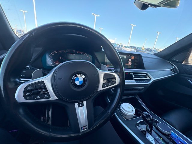 Used 2021 Alpine White BMW M50i image 28