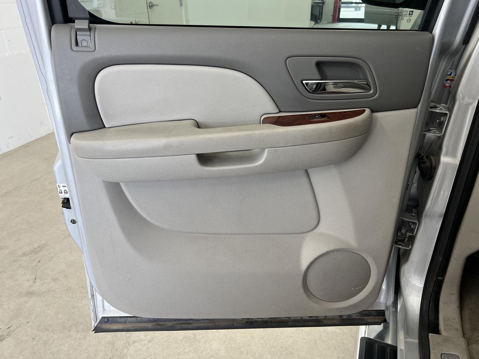 Used 2013 Silver Ice Metallic Chevrolet LTZ image 22