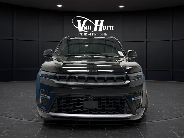 New 2026 High Gloss Black Exterior Paint Jeep Limited Reserve image 2