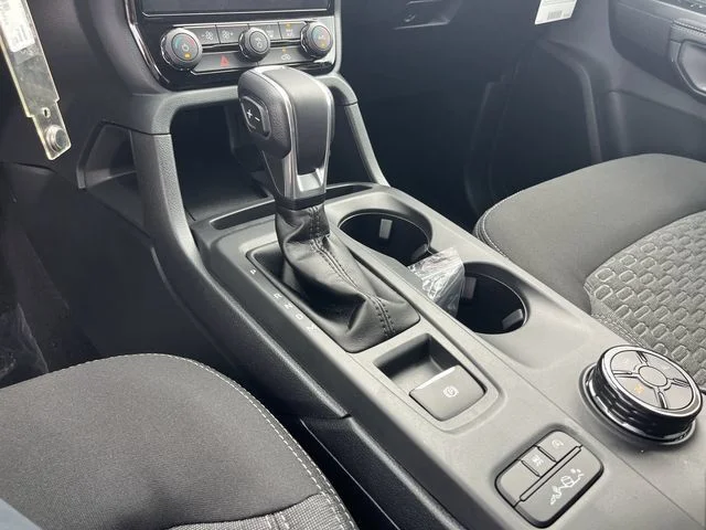 New 2026 Oxford White Ford XLT image 21