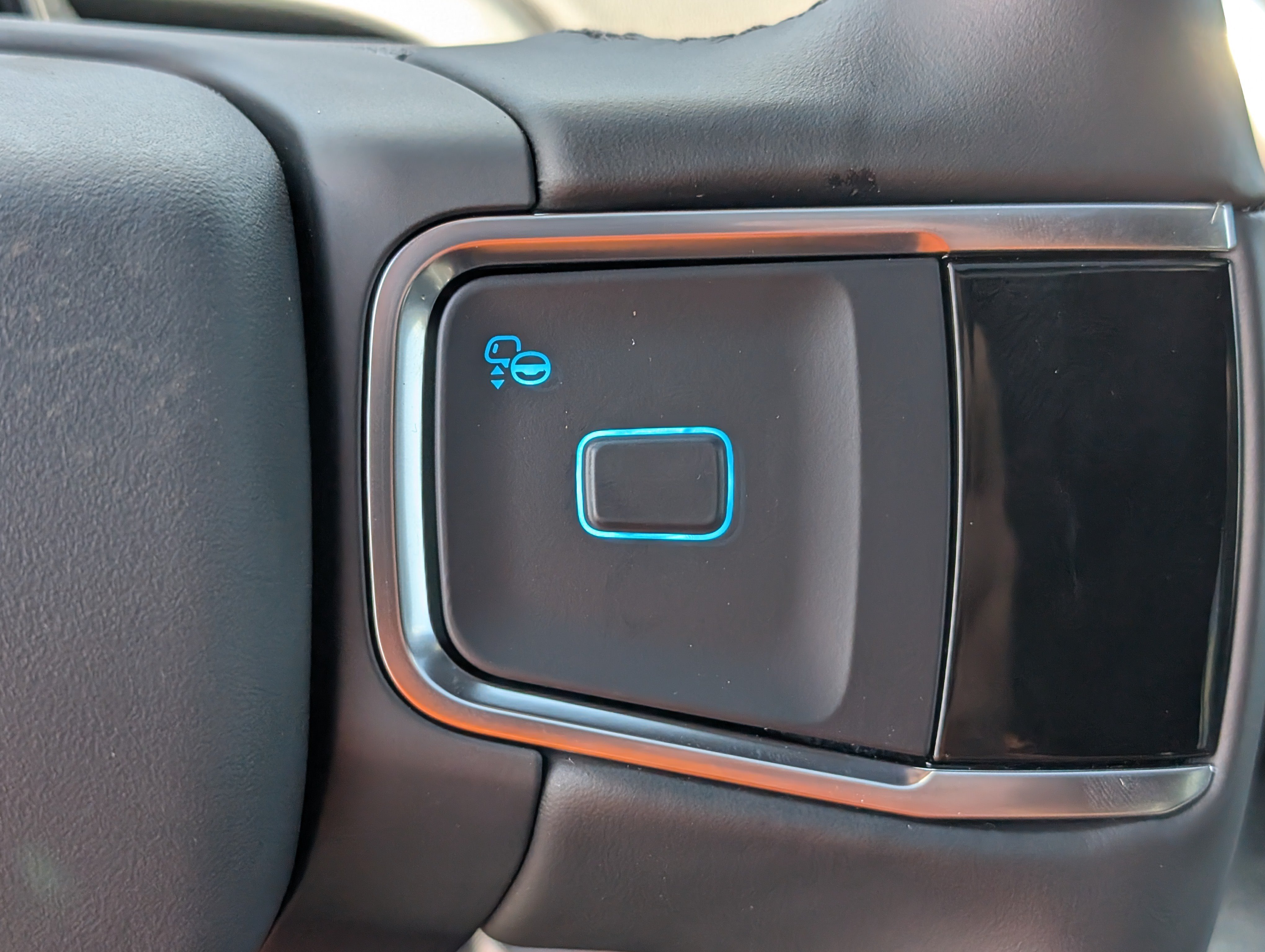 New 2027 Agate Black Metallic FORD Tremor® image 22